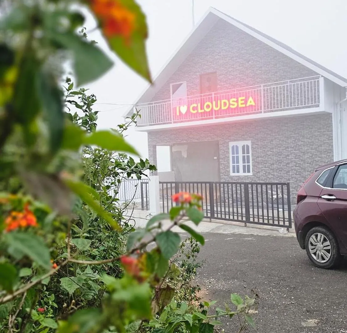 Cloudsea Homestay Pirmed