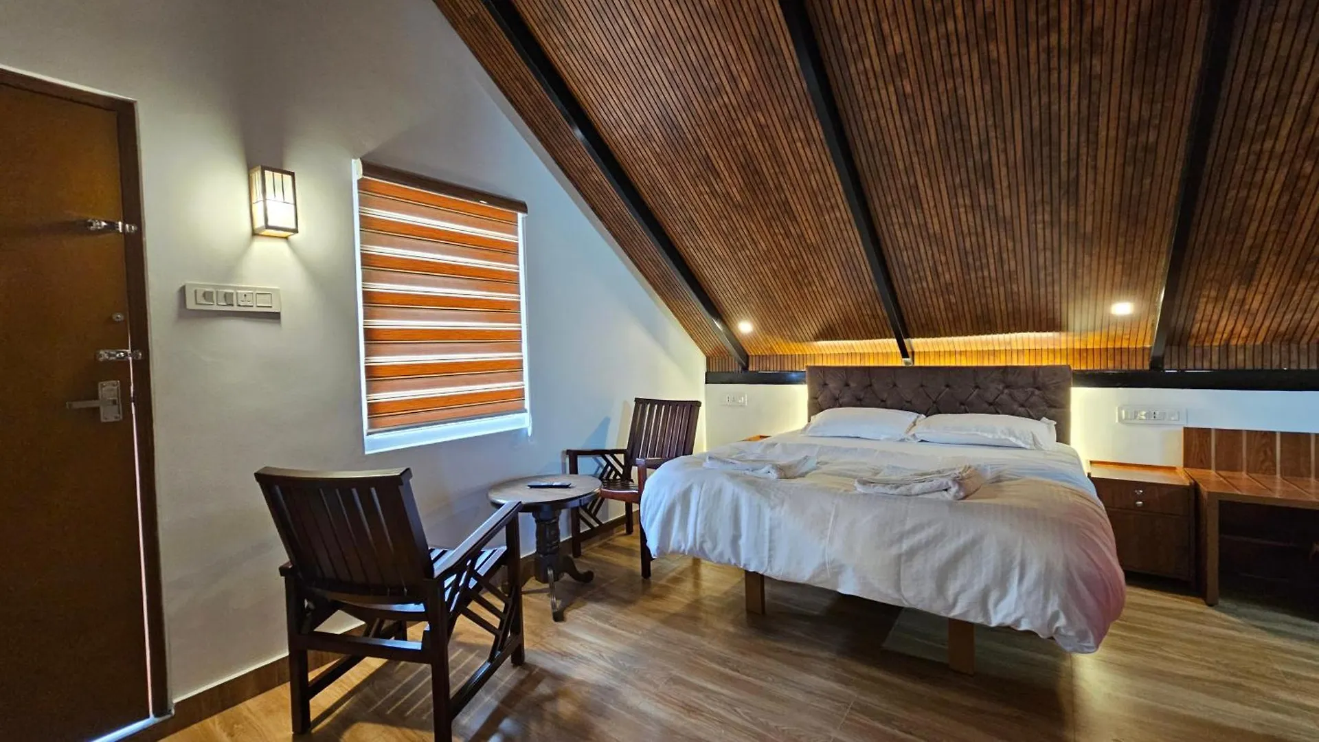 Pīrmed Cloudsea Homestay הודו